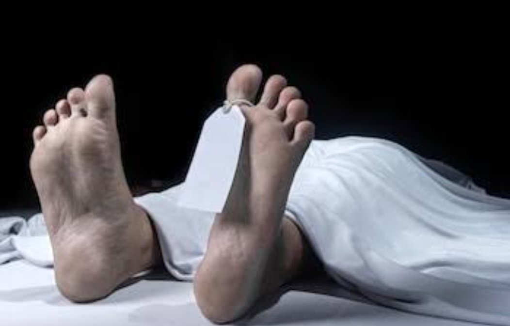 ବନ୍ଦ ଘର ଭିତରେ ପଡିଛି ଡାକ୍ତରଙ୍କ ମୃତଦେହ