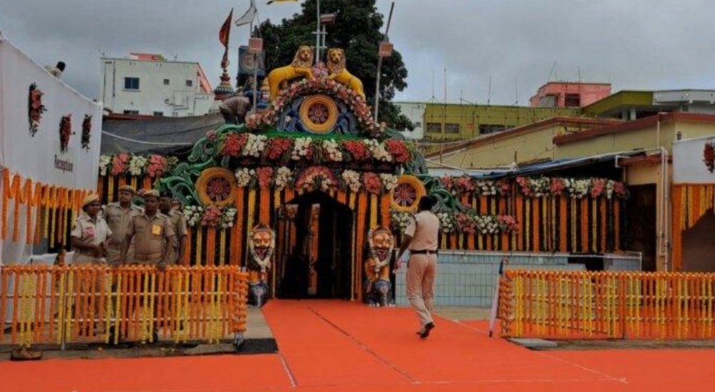 ଚଣ୍ଡୀମନ୍ଦିରରେ ପହଞ୍ଚିଲେ ରାଷ୍ଟ୍ରପତି 