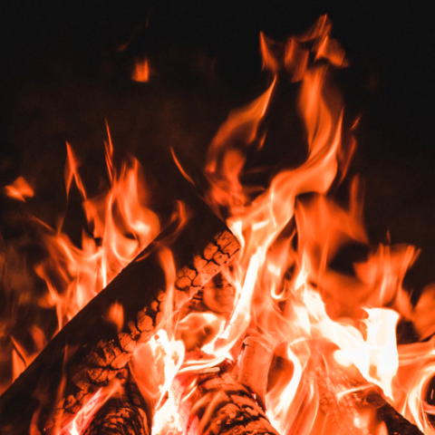 ନାବାଳିକାକୁ ଦୁଷ୍କର୍ମ ପରେ ଚୁଲାରେ ଜାଲିଦେଲେ, ୩ ଗିରଫ