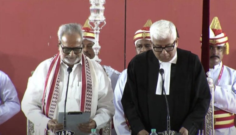 ଶପଥ ନେଲେ ଜଷ୍ଟିସ ଶୁଭାଶିଷ ତାଳପତ୍ର