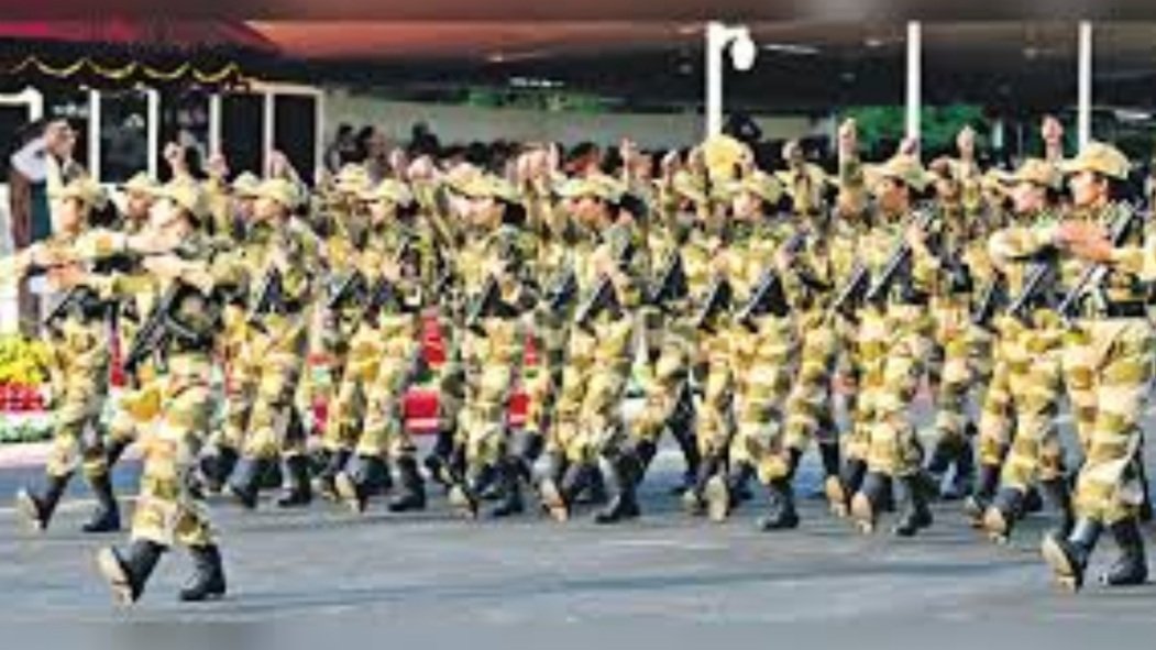  ସ୍ୱାଧୀନତା ଦିବସ: ପୋଲିସ ଡିଜିଙ୍କ ତତ୍ତ୍ଵାବଧାନରେ ଚାଲିଛି ଫୁଲ ଡ୍ରେସ୍ ରିହର୍ସଲ