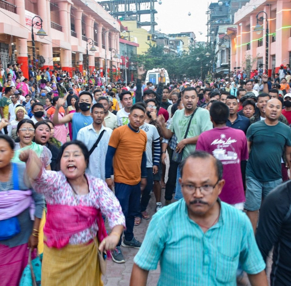 ପୁଣି ମଣିପୁରରେ ହିଂସା; ଗୁଳି ମାଡ଼ରେ ୩ ମୃତ