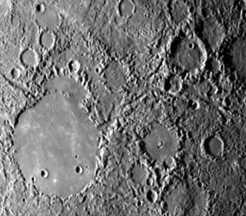 ସଫ୍ଟ ଲ୍ୟାଣ୍ଡିଂ ପୂର୍ବରୁ ଚନ୍ଦ୍ରର କିଛି ଫଟୋ ପଠାଇଲା ବିକ୍ରମ ଲାଣ୍ଡର