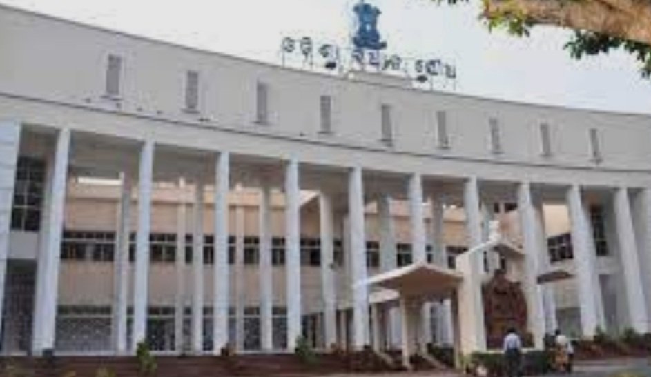  ମ୍ୟୁନିସପାଲଟି ଅଧ୍ୟକ୍ଷଙ୍କ ବିରୋଧରେ ସ୍ୱାଧିକାର ଭଙ୍ଗ ନୋଟିସ ଆଣିଲେ ନରସିଂହ