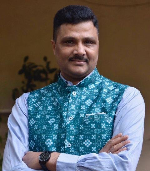 କୃଷି ସଚିବ ସ୍କ୍ରବ୍‌‌ ଟାଇଫସ୍‌‌ରେ ଆକ୍ରାନ୍ତ