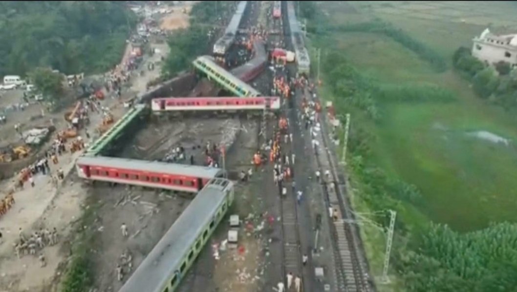 ବାହାନଗା ଟ୍ରେନ ଦୁର୍ଘଟଣା: ୨୮ ଟି ମୃତଦେହକୁ ଅନ୍ତିମ ସତ୍କାର