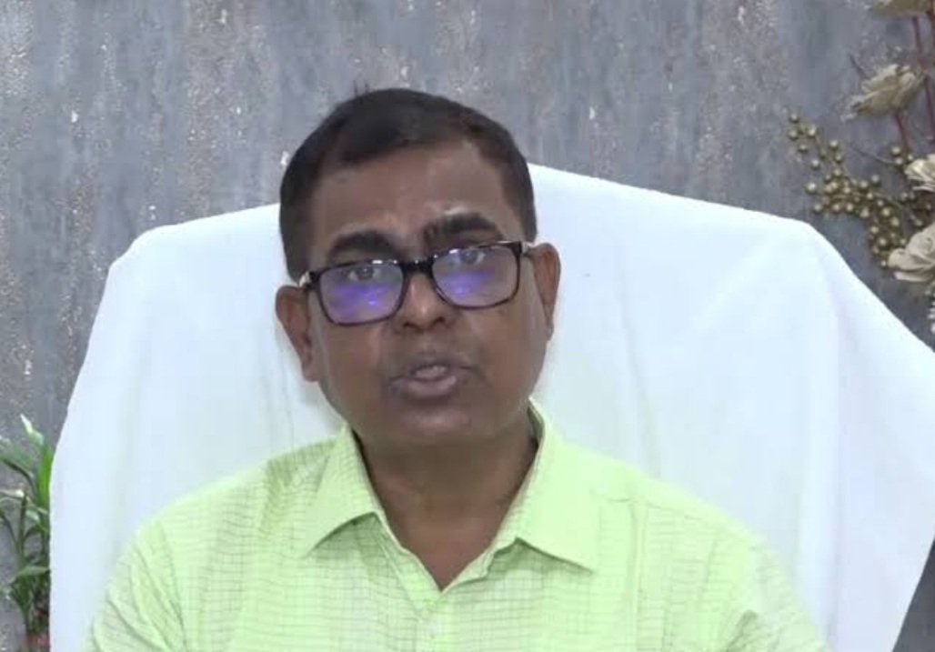 କଟକର ପୂର୍ବତନ ଜିଲ୍ଲାପାଳଙ୍କ ପ୍ରତି ଦୃଷ୍ଟାନ୍ତମୂଳକ ପଦକ୍ଷେପ ନିଆଯିବା ଉଚିତ: ହାଇକୋର୍ଟ 