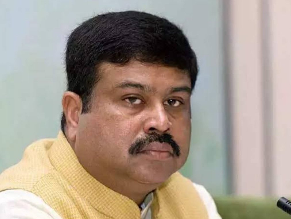 ସମ୍ବଲପୁର ଗସ୍ତରେ ଧର୍ମେନ୍ଦ୍ର ପ୍ରଧାନ