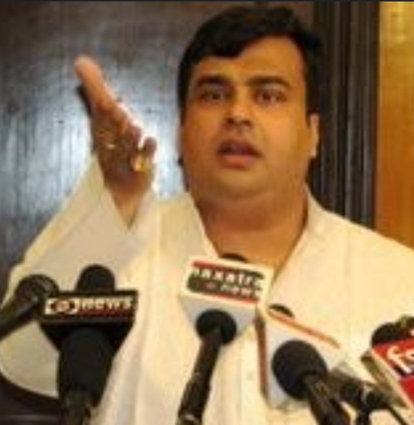 ରାସେଶ୍ୱରୀ ବିଜେଡି ଛାଡିବା ପରେ ଏମିତି ପ୍ରତିକ୍ରିୟା ରଖିଲେ ରୋହିତ ପୁଜାରୀ