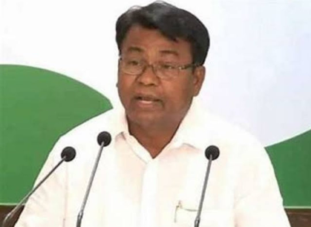 ଭକ୍ତ ଦାସ ଛାଡ଼ିଲେ ପଦ