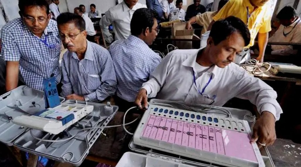 ଝାରସୁଗୁଡ଼ାର ୧୩ ପୋଲିଂ ଷ୍ଟେସନର ଇଭିଏମ ଯାଞ୍ଚ ପାଇଁ ଅନୁମତି