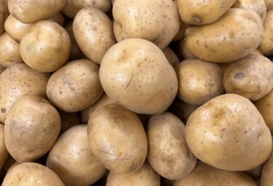 ଖାଉଟିଙ୍କ ପକେଟକୁ ବାଧୁଛି ଆଳୁ ଦର, ଜାଣନ୍ତୁ କେତେ ଅଛି?