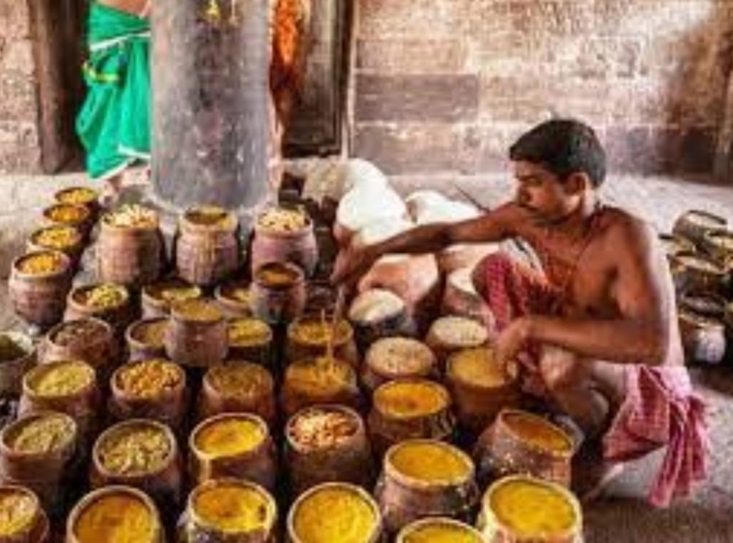 ଭକ୍ତ ପାଇଲେ ଆଡପ ଅବଢା