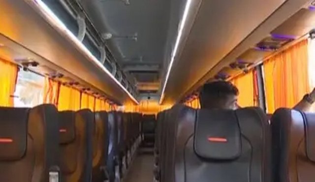 କଟକରେ ସ୍ମାର୍ଟ ବସ୍‌: ମଦ ପିଇଥିଲେ ଷ୍ଟାର୍ଟ ହେବନି ଗାଡ଼ି, ନିଆଁ ଲାଗିଲେ ପାଣି ସ୍ପ୍ରେ ହେବ