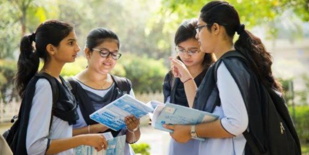 ୧୮ ରୁ ଯୁକ୍ତ ୨  ଫର୍ମ ଫିଲଅପ୍ ଆରମ୍ଭ