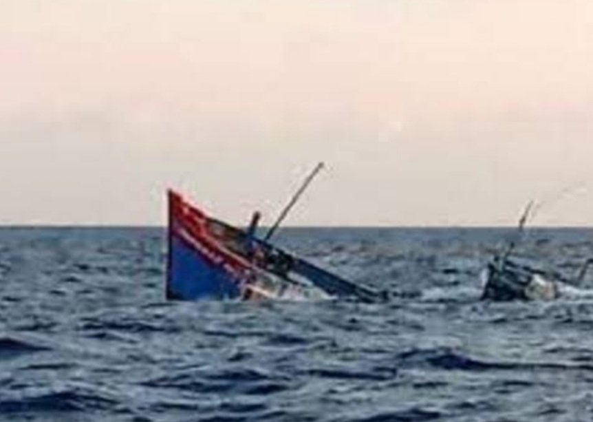 ତାଳସାରୀ ମୁହାଣରେ ବୁଡ଼ିଲା ମାଛଧରା ଡଙ୍ଗା 