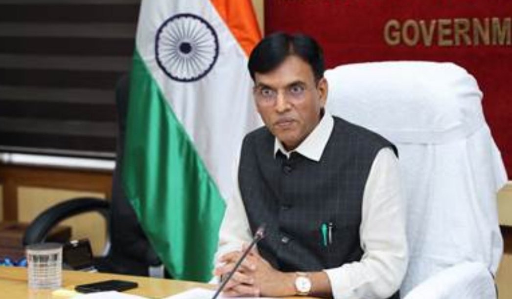 ଦେଶର ହିତ ପାଇଁ ଯୁବବର୍ଗଙ୍କୁ ଯୋଗଦାନ କରିବାକୁ ହେବ: ମନସୁଖ ମାଣ୍ଡଭିୟ