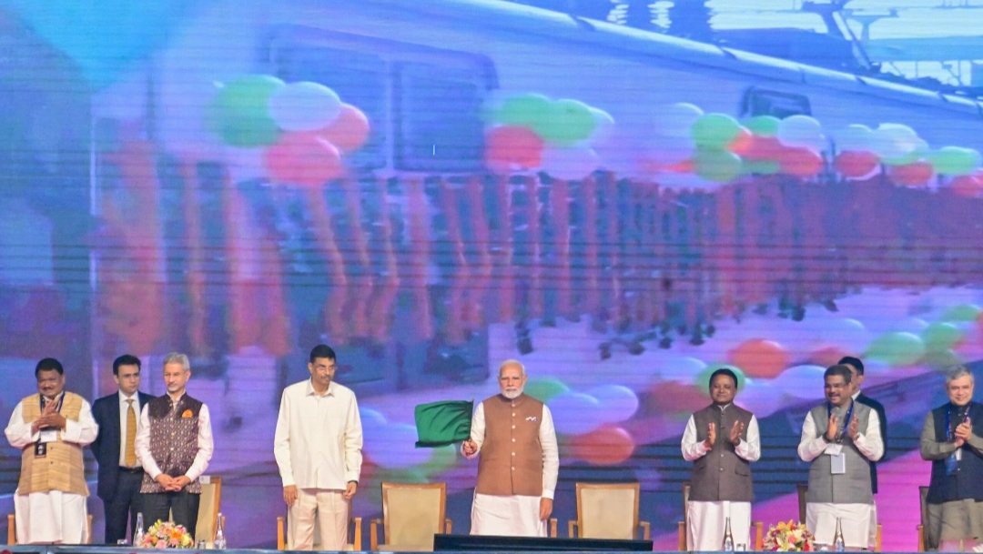 ପ୍ରବାସୀ ଭାରତୀୟ ଏକ୍ସପ୍ରେସର ଶୁଭାରମ୍ଭ 