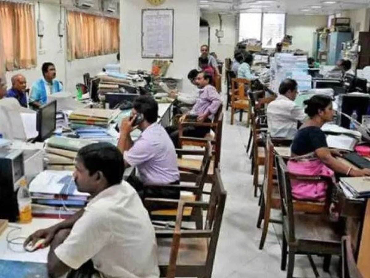 ଠିକ୍ ସମୟରେ ଅଫିସ ନଆସିଲେ ନିଆଯିବ କାର୍ଯ୍ୟାନୁଷ୍ଠାନ 