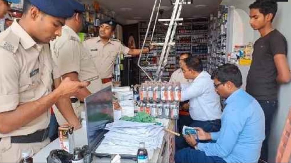 ରାଣୀହାଟ ବଜାର ସ୍ଥିତ ଏକାଧିକ ଔଷଧ ଦୋକାନରେ ଚଢାଉ