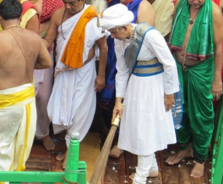 ଛେରାପହଁରା କରୁଛନ୍ତି ଗଜପତି ମହାରାଜା