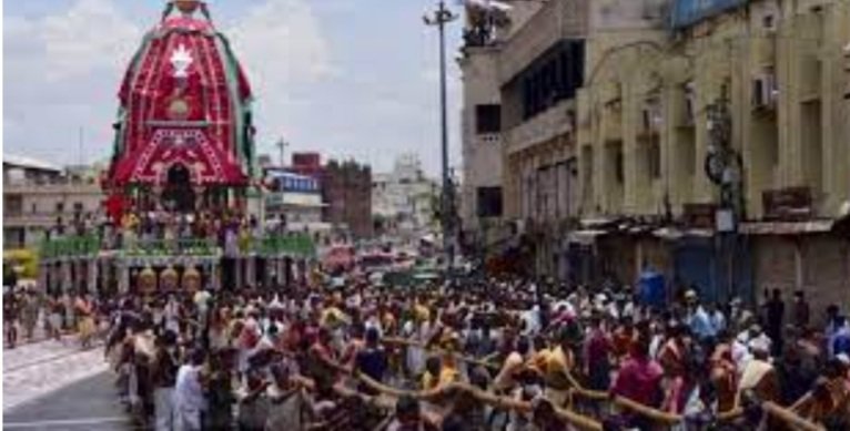 ନିର୍ଦ୍ଧାରିତ ସମୟ ପୂର୍ବରୁ ବଡ଼ଦାଣ୍ଡରେ ଆରମ୍ଭ ହେଲା ରଥ ଟଣା