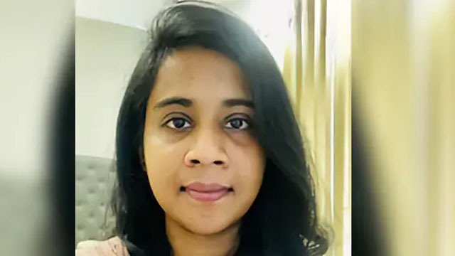ଏକତରଫା ପ୍ରେମର ପ୍ରତିଶୋଧ : ବିବାହିତ ପ୍ରେମିକ ନାଁରେ ମେଲ୍ ଆଇଡି ଖୋଲି ବୋମା ଧମକ ଦେଲେ ...