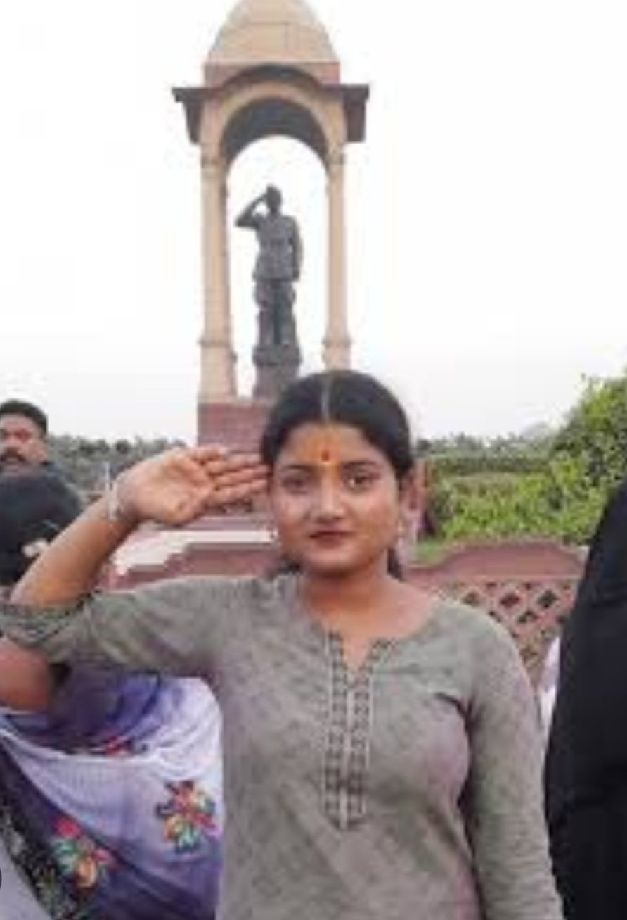 ଏଫ୍ଏମ୍ କଲେଜ ଛାତ୍ରୀ ମୃତ୍ୟୁ ଘଟଣା: ତଦନ୍ତ କମିଟି ନିକଟରେ ହାଜର ହେବେ ଆଇଆଇସି ସଦସ୍ୟ