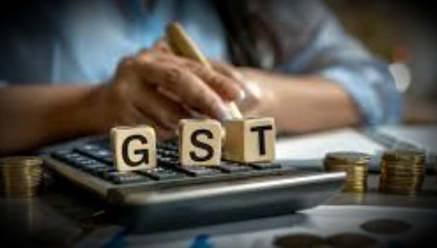  ଟିକସ ହାରରେ ପରିବର୍ତ୍ତନ: ଶସ୍ତା ହେବ ଏହିସବୁ ଜିନିଷ 