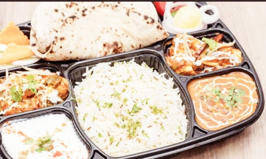 ଏମିତି କରନ୍ତୁ ଭୋଜନ.....