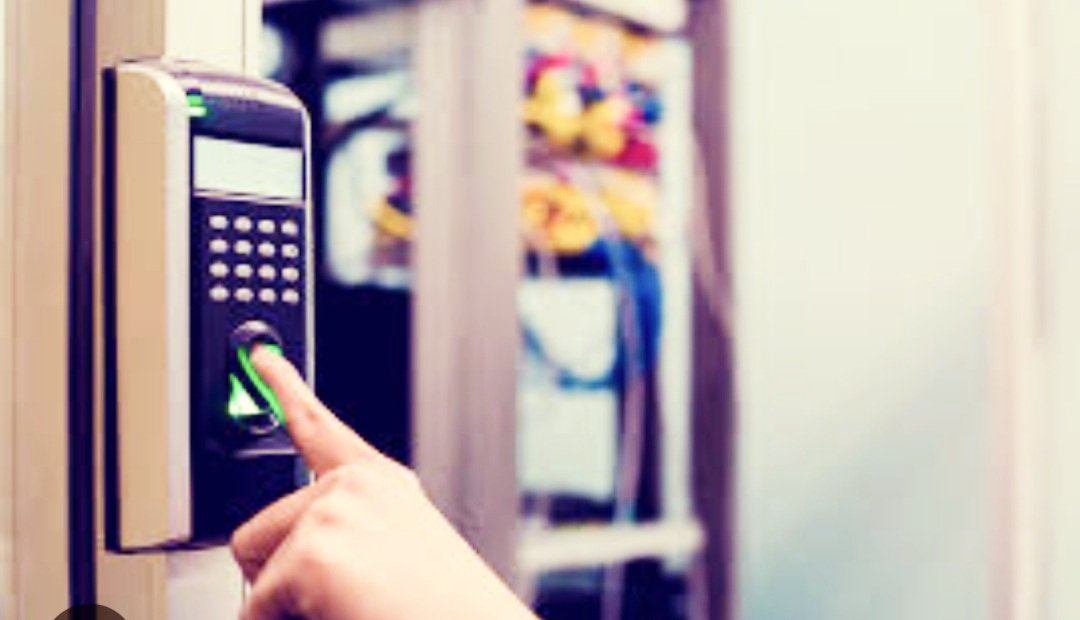  ଗ୍ରାମ ପଞ୍ଚାୟତ, ପଞ୍ଚାୟତ ସମିତି ଓ ଜିଲା ପରିଷଦ କାର୍ଯ୍ୟାଳୟରେ ବାୟୋମେଟ୍ରିକ୍‌ ଉପସ୍ଥାନ ବ୍ୟବସ୍ଥା