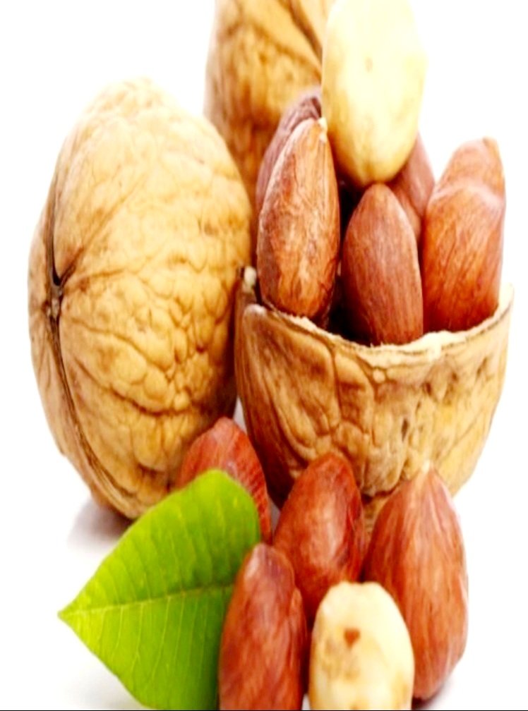 ଅଖରୋଟ୍‌ ଖାଇଲେ ଶରୀରକୁ ମିଳିଥାଏ ଏହି ଲାଭ 