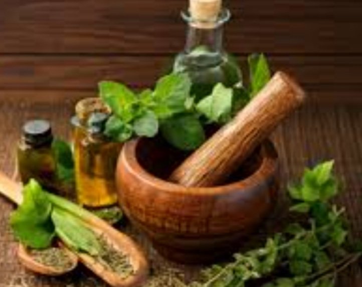 ସୌନ୍ଦର୍ଯ୍ୟ ବୃଦ୍ଧି କରେ ତୁଳସୀ ପତ୍ର 