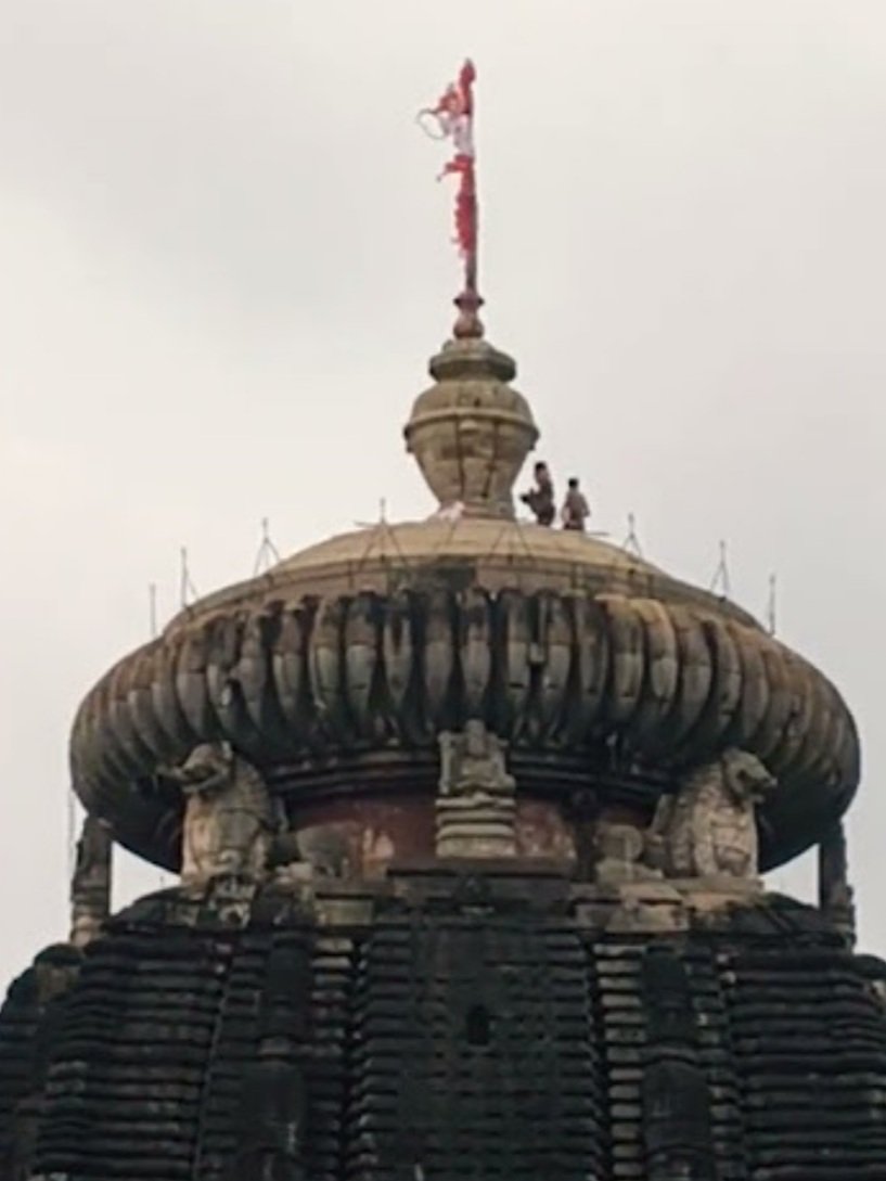 ନିରବ ପ୍ରତିବାଦ ପ୍ରଦର୍ଶନ କଲେ ଶ୍ରୀଲିଙ୍ଗରାଜ ସେବାୟତ 