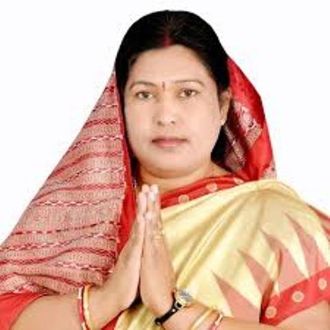 ସ୍ନେହାଙ୍ଗିନୀ ଛୁରିଆ ବିଜେଡିର ନୂଆପଡ଼ା ପ୍ରାର୍ଥୀ