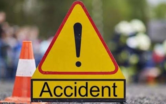 ମର୍ମନ୍ତୁଦ ସଡ଼କ ଦୁର୍ଘଟଣା:  ଚାଲିଗଲା ୪ ଜୀବନ