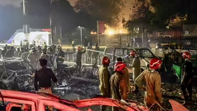 ଲାଲକିଲ୍ଲାରେ ବିସ୍ଫୋରଣ,  10 ଜଣଙ୍କ ମୃତ୍ୟୁ