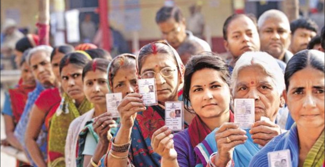  ୧୪ ପ୍ରାର୍ଥୀଙ୍କ ଭାଗ୍ୟ ନିର୍ଦ୍ଧାରଣ କରୁଛନ୍ତି ନୂଆପଡାବାସୀ, ୭ଟାରୁ ଆରମ୍ଭ ହୋଇଛି ଭୋଟିଂ 