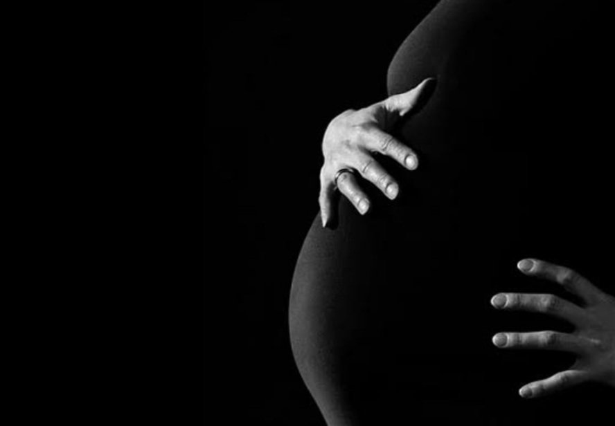 ଯୁକ୍ତ ଦୁଇ ପ୍ରଥମ ବର୍ଷର ଛାତ୍ରୀ ଗର୍ଭବତୀ