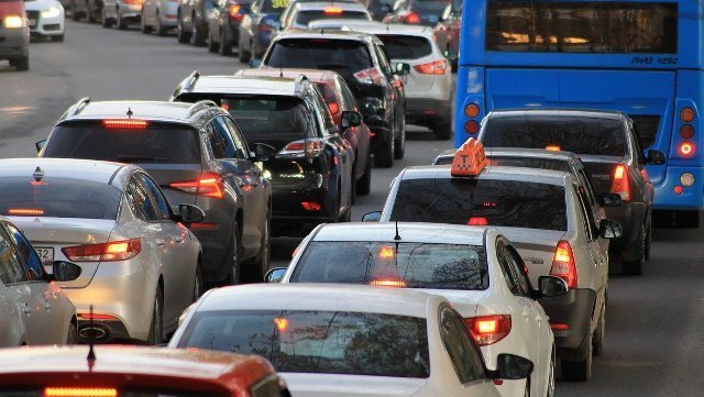 ପ୍ରମୁଖ ରାସ୍ତାରେ ପାର୍କିଂ ନିଷେଧ