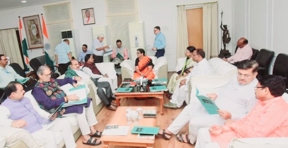 ଆରମ୍ଭ ହେଲା ସର୍ବ ଦଳୀୟ ବୈଠକ