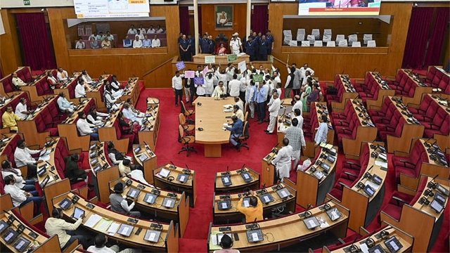 ବିଧାୟକ ଓ ମନ୍ତ୍ରୀଙ୍କ ଦରମା ଅଢେଇ ଗୁଣା ବଢ଼ିଲା