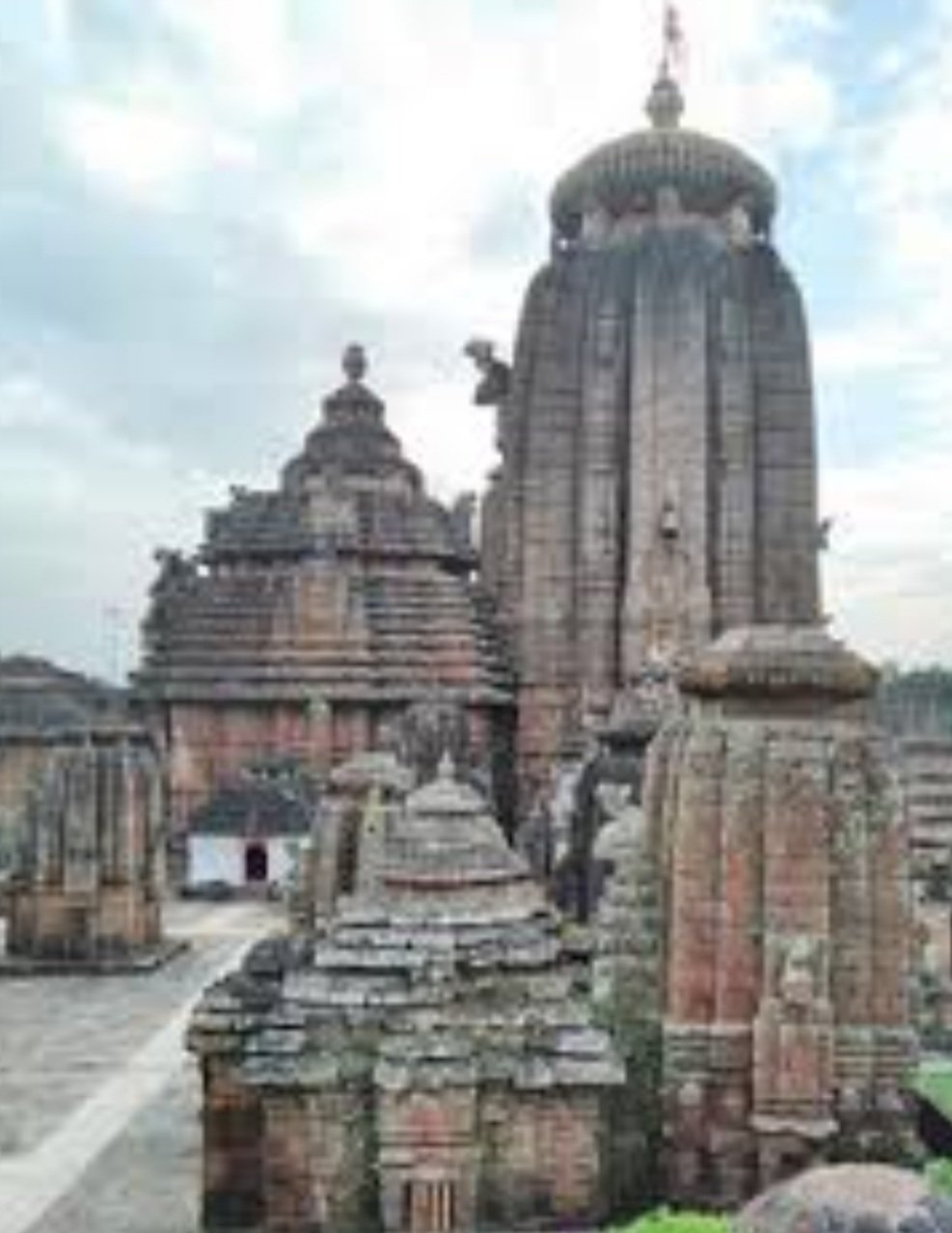  ଧନୁ ସଂକ୍ରାନ୍ତି ଠାରୁ ସଅଳ ଉଠି ସଅଳ ଖାଇବେ ଏକାମ୍ର ଆରାଧ୍ୟ ମହାପ୍ରଭୁ ଶ୍ରୀଲିଙ୍ଗରାଜ 