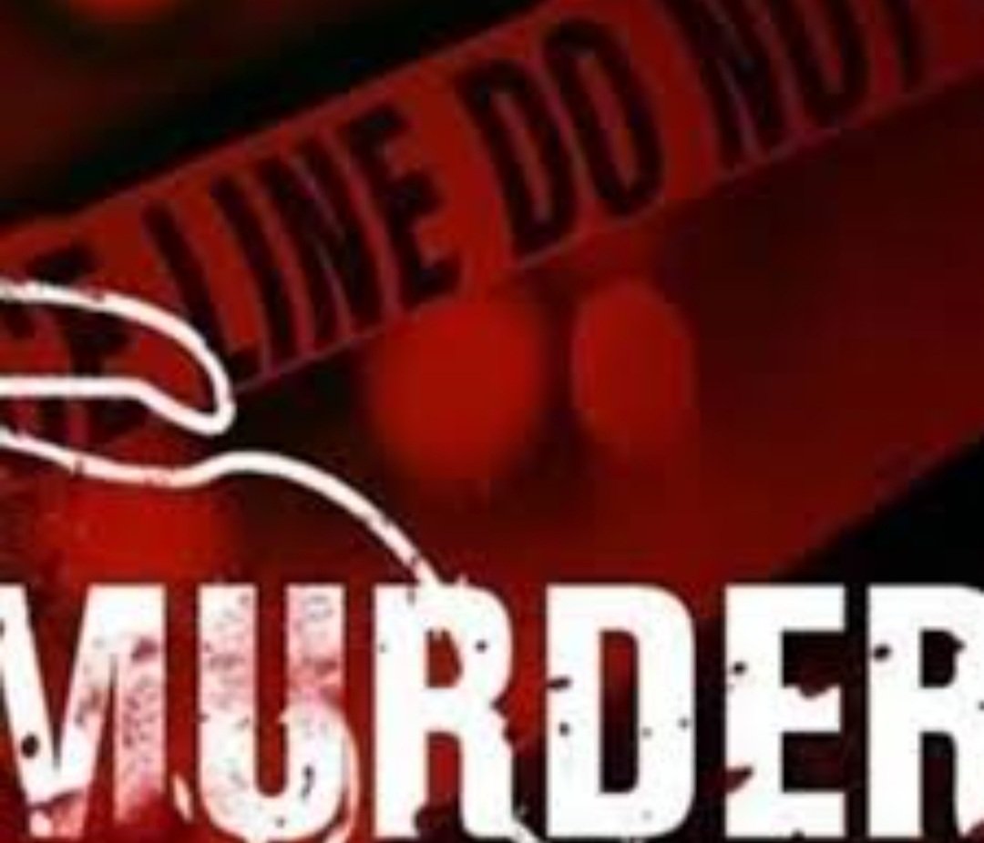 ଘର ଆଗରେ ପଡିଛି ଅବସରପ୍ରାପ୍ତ ଏଏନଏମ ସୁପରଭାଇଜରଙ୍କ ମୃତଦେହ