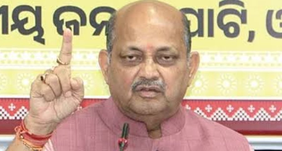 ଚିଟଫଣ୍ଡ ଜମାକାରୀଙ୍କୁ ଟଙ୍କା ପେରସ୍ତ ନେଇ ଏହା କହିଲେ ମନମୋହନ