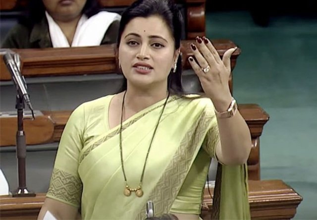 ୪ଟି ଲେଖାଏଁ ପିଲା ଜନ୍ମ କର, ଏଭଳି କହି ବିବାଦରେ ନେତ୍ରୀ