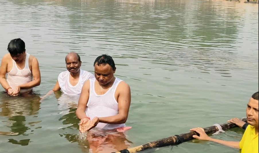 ମୁଖ୍ୟମନ୍ତ୍ରୀ ପକାଇଲେ ମକର ବୁଡ