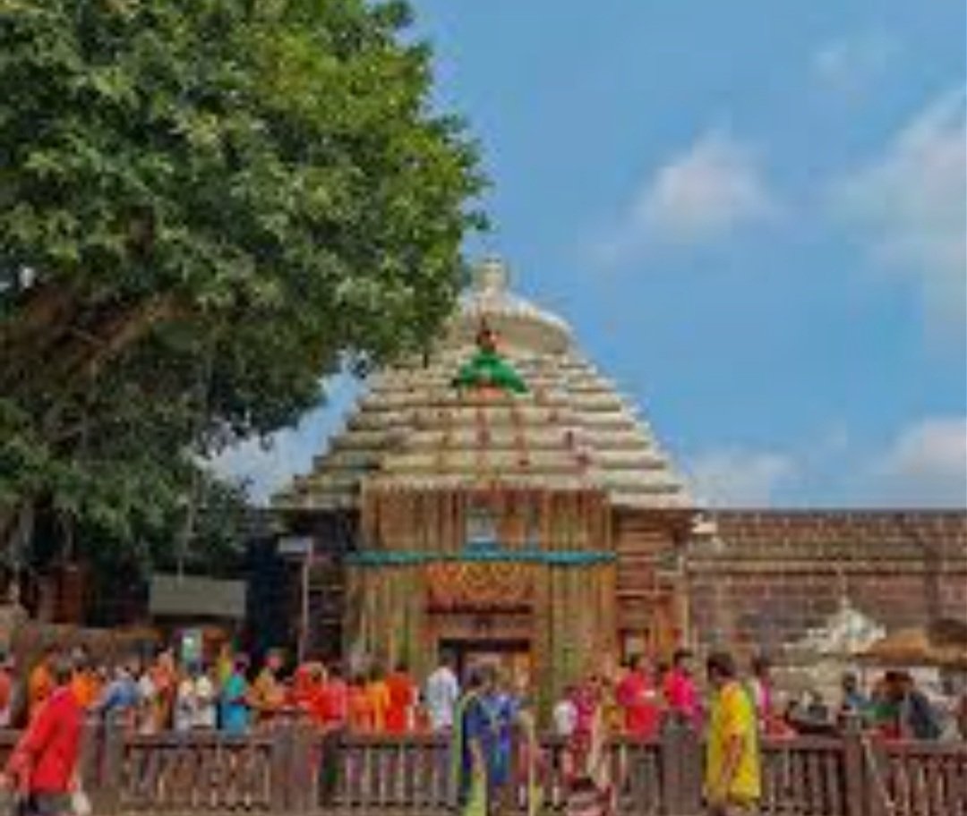 ସ୍ଵାଭାବିକ ଭାବେ ଚାଲିଛି ପ୍ରଭୁ ଲିଙ୍ଗରାଜଙ୍କ ନୀତିକାନ୍ତି