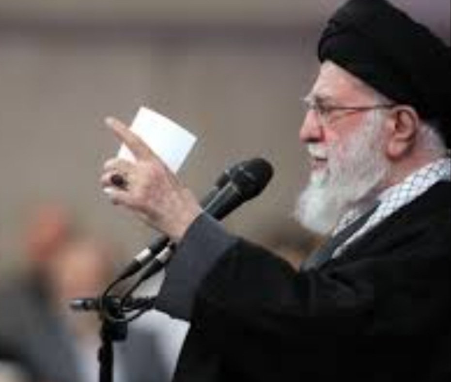  ଦିନକୁ ଦିନ ଉଗ୍ରରୂପ ଧାରଣ କରୁଛି ବିକ୍ଷୋଭ: ଇରାକରୁ ସହସ୍ରାଧିକ ଆତଙ୍କବାଦୀଙ୍କୁ ଭଡାରେ ଆଣିଛି ଇରାନ