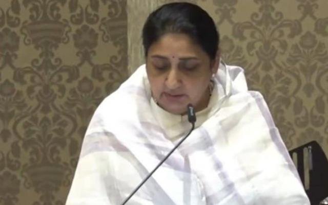 ମହାରାଷ୍ଟ୍ରର ପ୍ରଥମ ମହିଳା ଉପ ମୁଖ୍ୟମନ୍ତ୍ରୀ ଭାବେ ଶପଥ ନେଲେ ସୁନେତ୍ରା